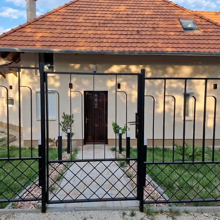 Forest House Balaton * Cserszegtomaj